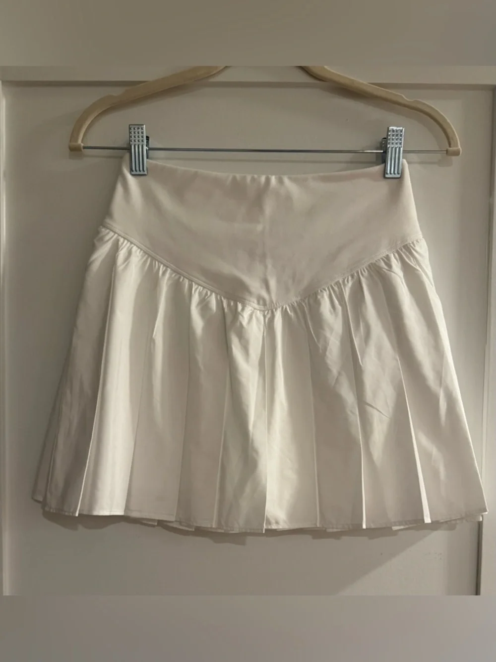 FP Movement NWOT Swing of Things Pleated Skort-size XSmall - Picture 4 of 8